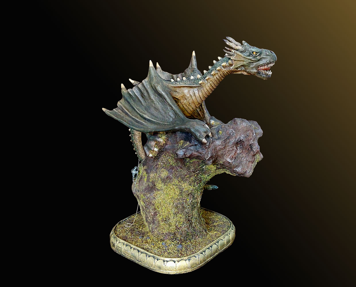 Drago medievale ignaro di essere inseguito